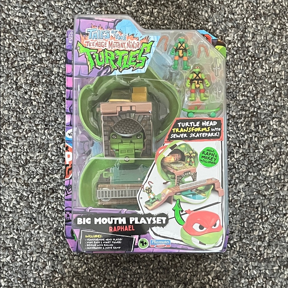 TMNT big mouth playset Raphael